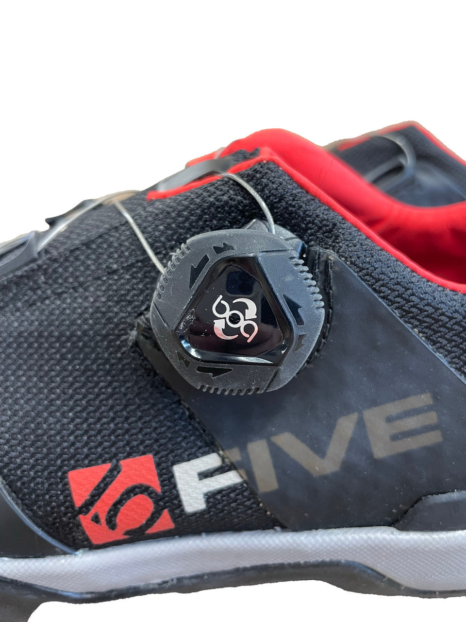 5.10 Kestrel team bike shoe sz 8mens - image 2