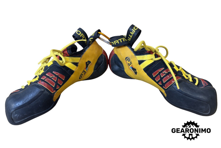 LaSportiva Genius Climbing Shoes size 6.5 US / 39 EU - image 1