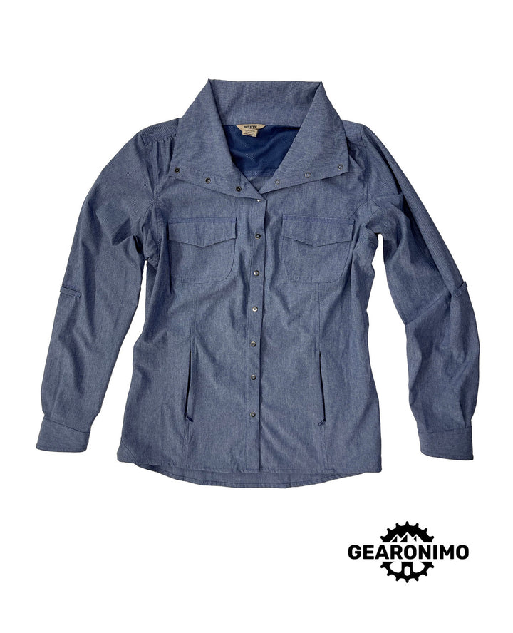 Duluth Button up - Wmn Small - image 1