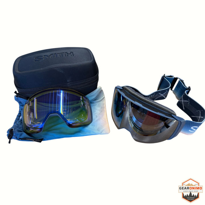 Gearonimo Sports Smith The Fifty 4D MAG goggles with two lenses, protective case, and microfiber bag.