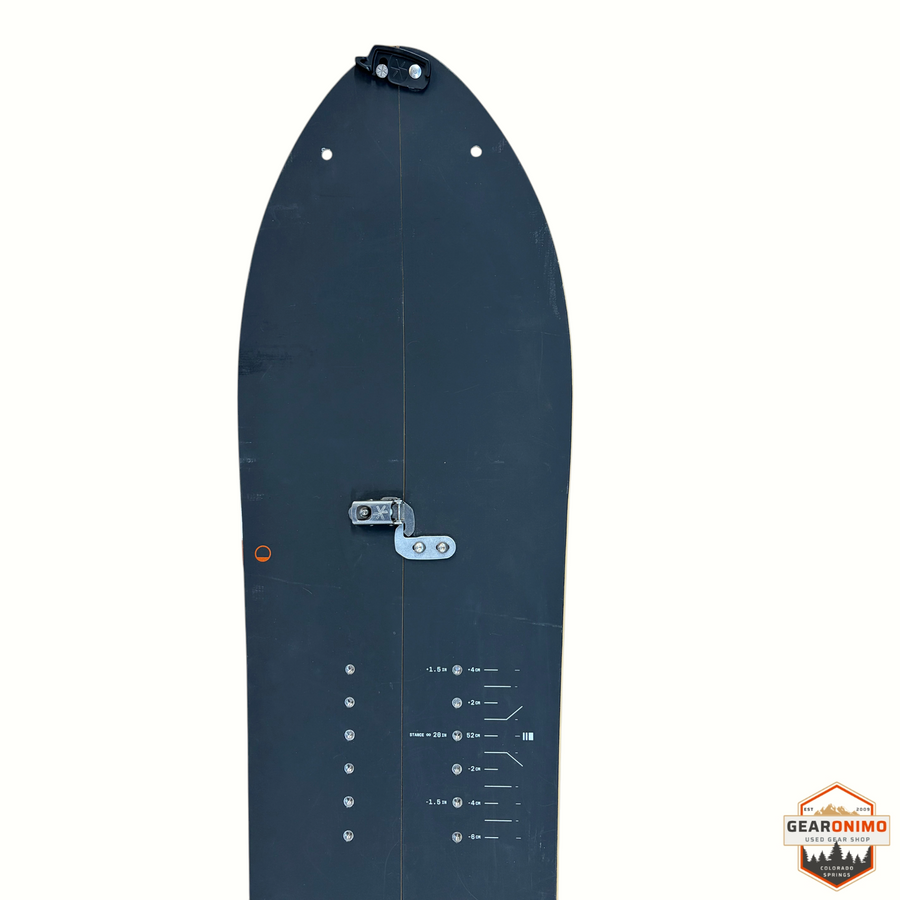 Gearonimo Sports Season Pass 148 cm splitboard in black with integrated mounting hardware and stance adjustment markers