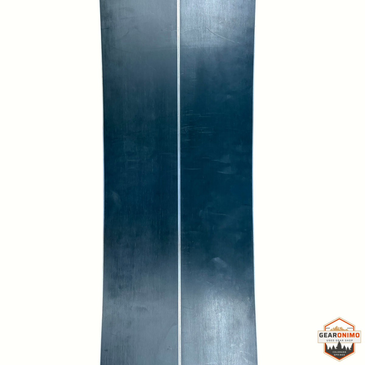 Gearonimo Sports Season Pass split board base in black, 148 cm size, showing used condition with minor surface wear.