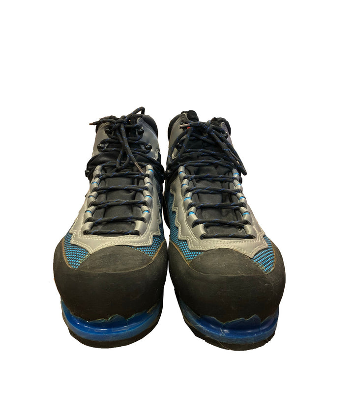 Mad Rock Mountaineering Boots - Multiple sizes available - image 1