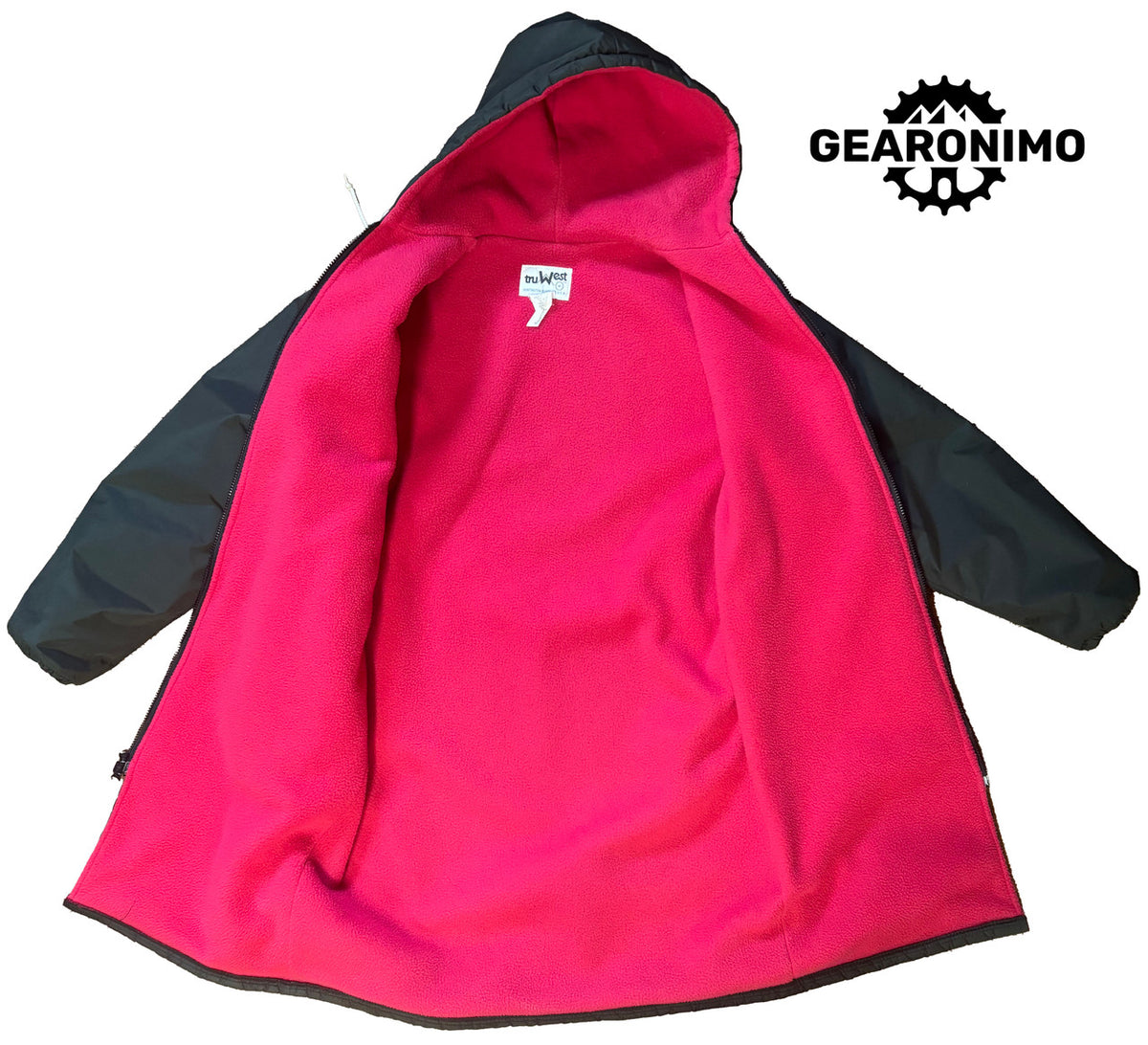 TruWest ST1 – Dive Flag Embroidered Poncho (Medium) - image 3