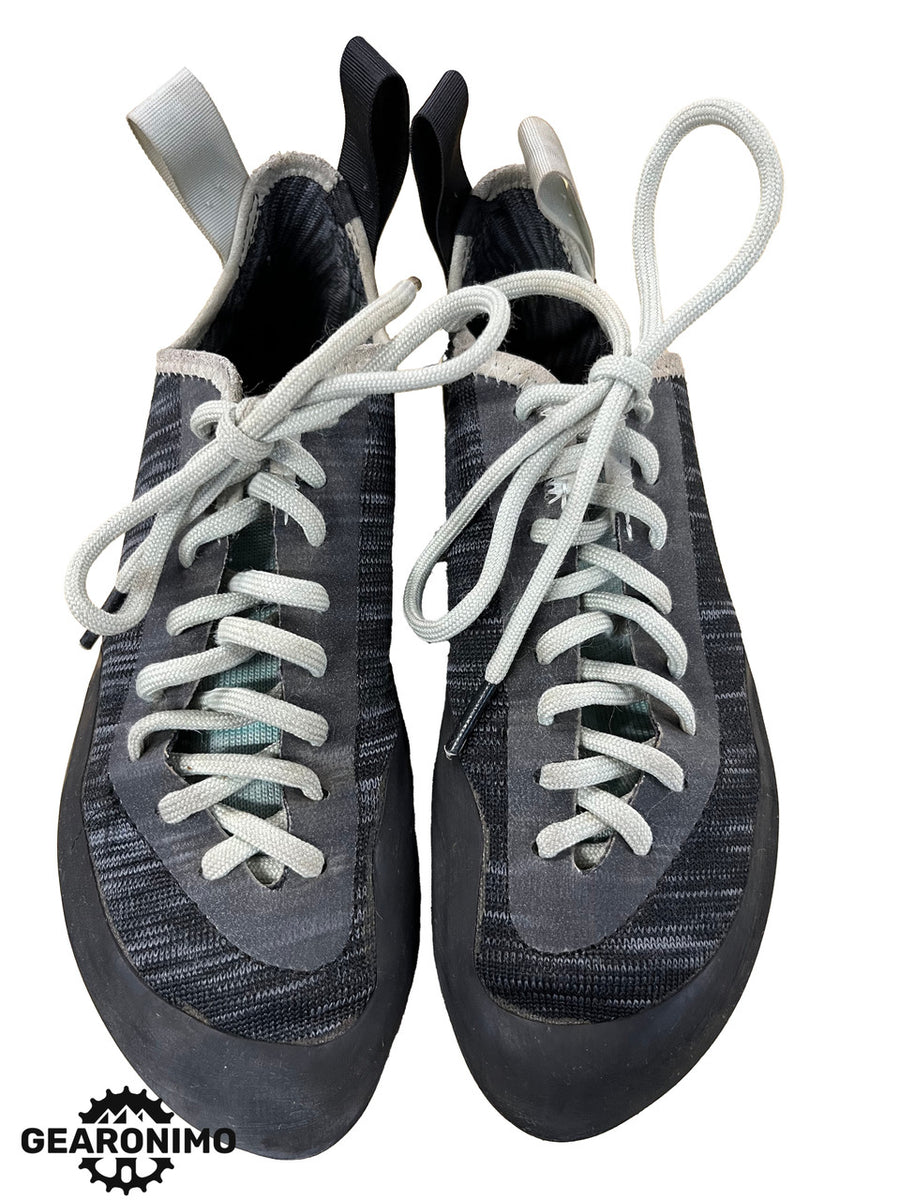 Black Diamond Climbing shoes - Euro 39 - image 7