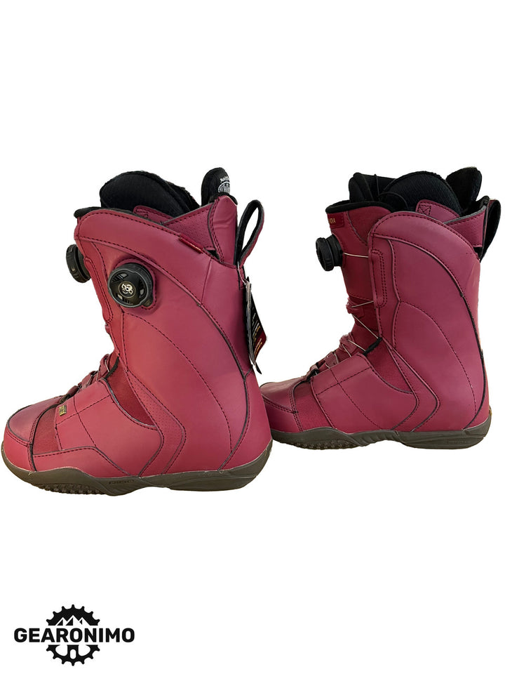 Burton Hera Snowboard Boot - Women's 5 - image 1