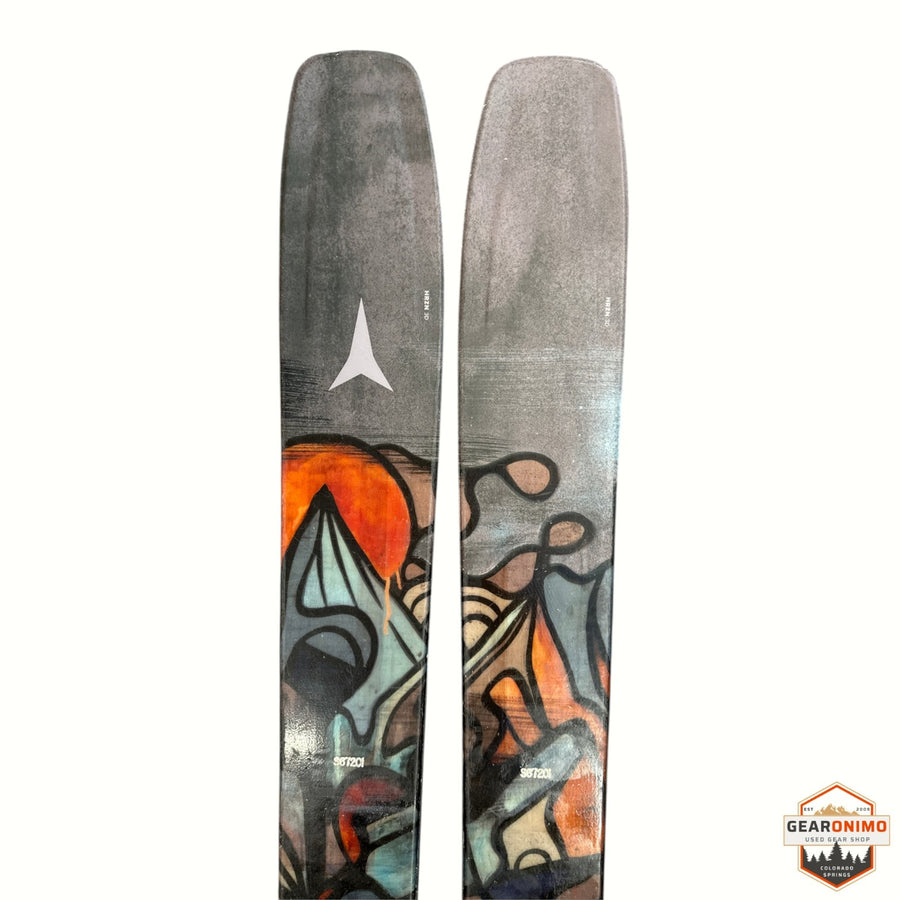Gearonimo Sports Atomic Bent 100 skis in 172 cm length featuring a grey and orange abstract mountain graphic design
