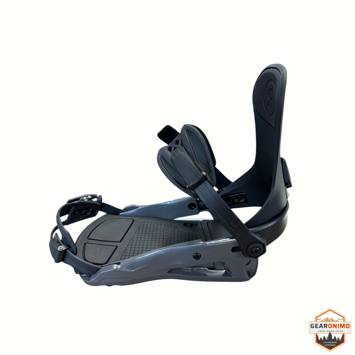 Gearonimo Sports Ride CL-2 snowboard bindings in grey, featuring a durable highback and adjustable straps.