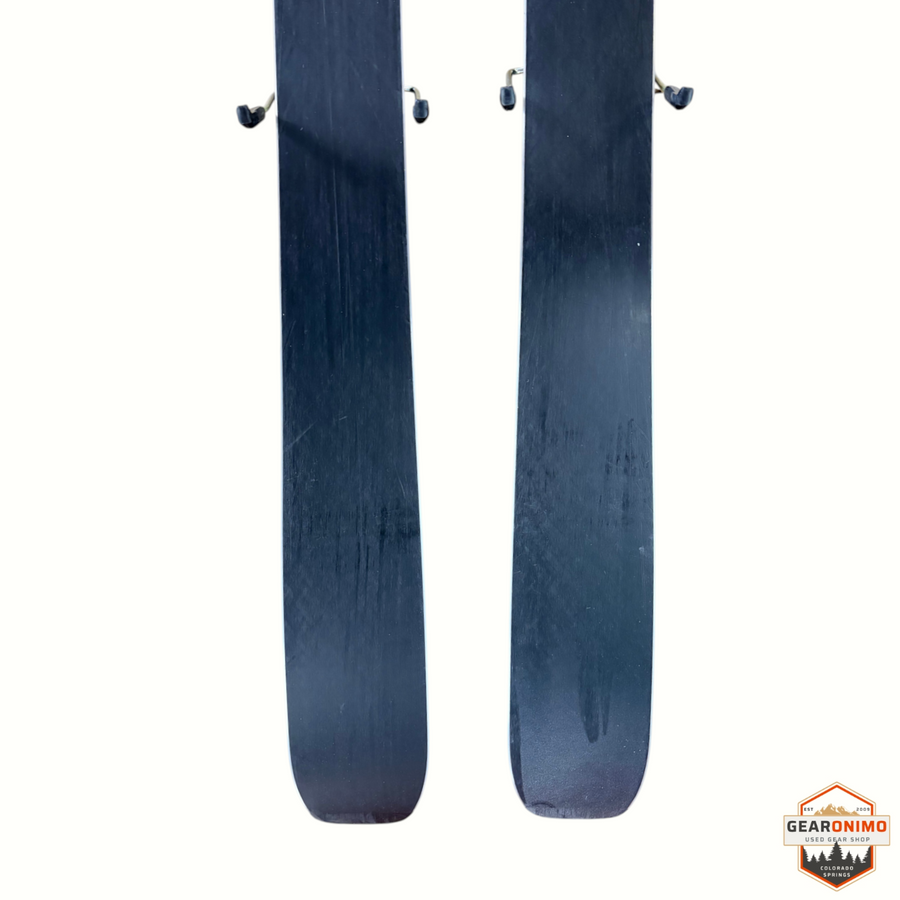 Gearonimo Sports Rossignol Sender Soul 102 skis with black bases and mounted Look Nx 12 bindings