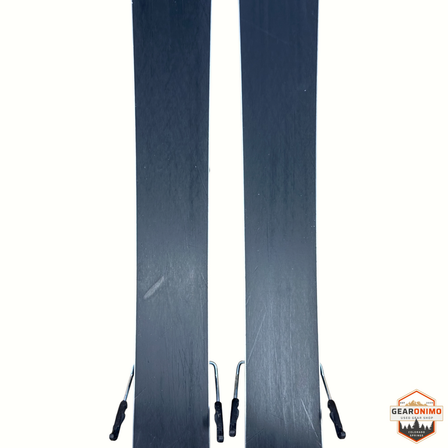 Salomon QST 92 Skis with Salomon M11 Bindings - Size 152cm