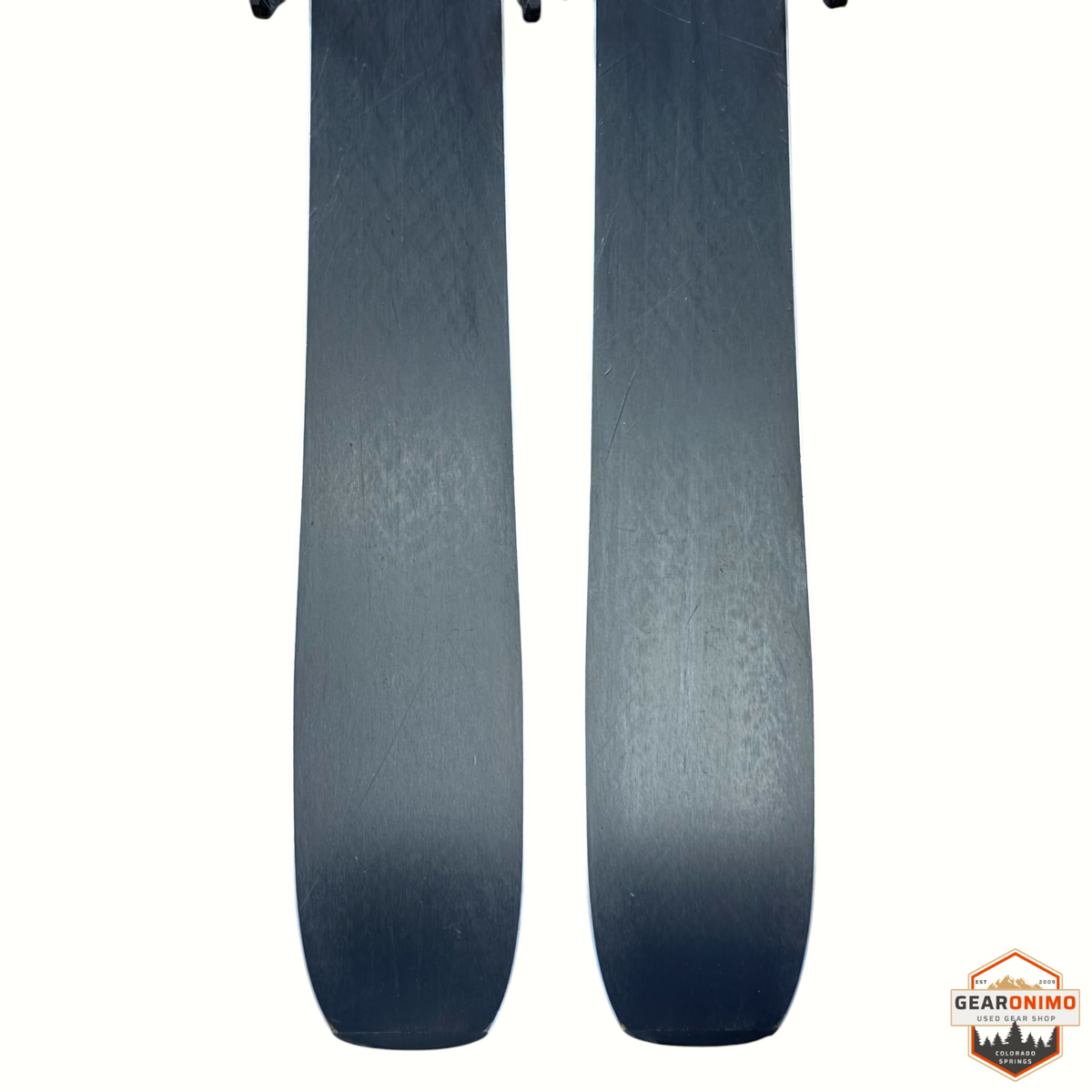 Salomon QST 92 Skis with Salomon M11 Bindings - Size 152cm