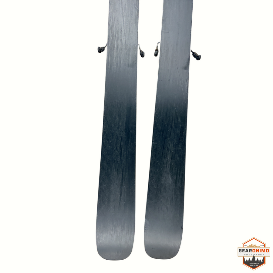 Völkl Mantra 88 Skis with Salomon M 11 Bindings - Size 177cm