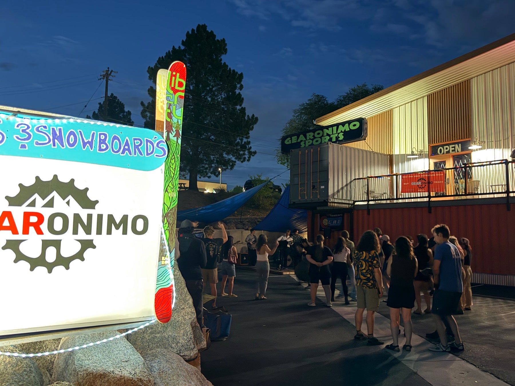 Gearonimo community night outside the Colorado Springs shop